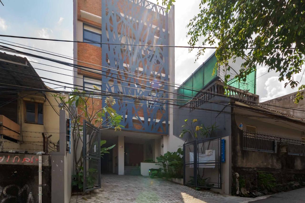 RedDoorz Plus near Radio Dalam 3 Jakarta Bagian luar foto